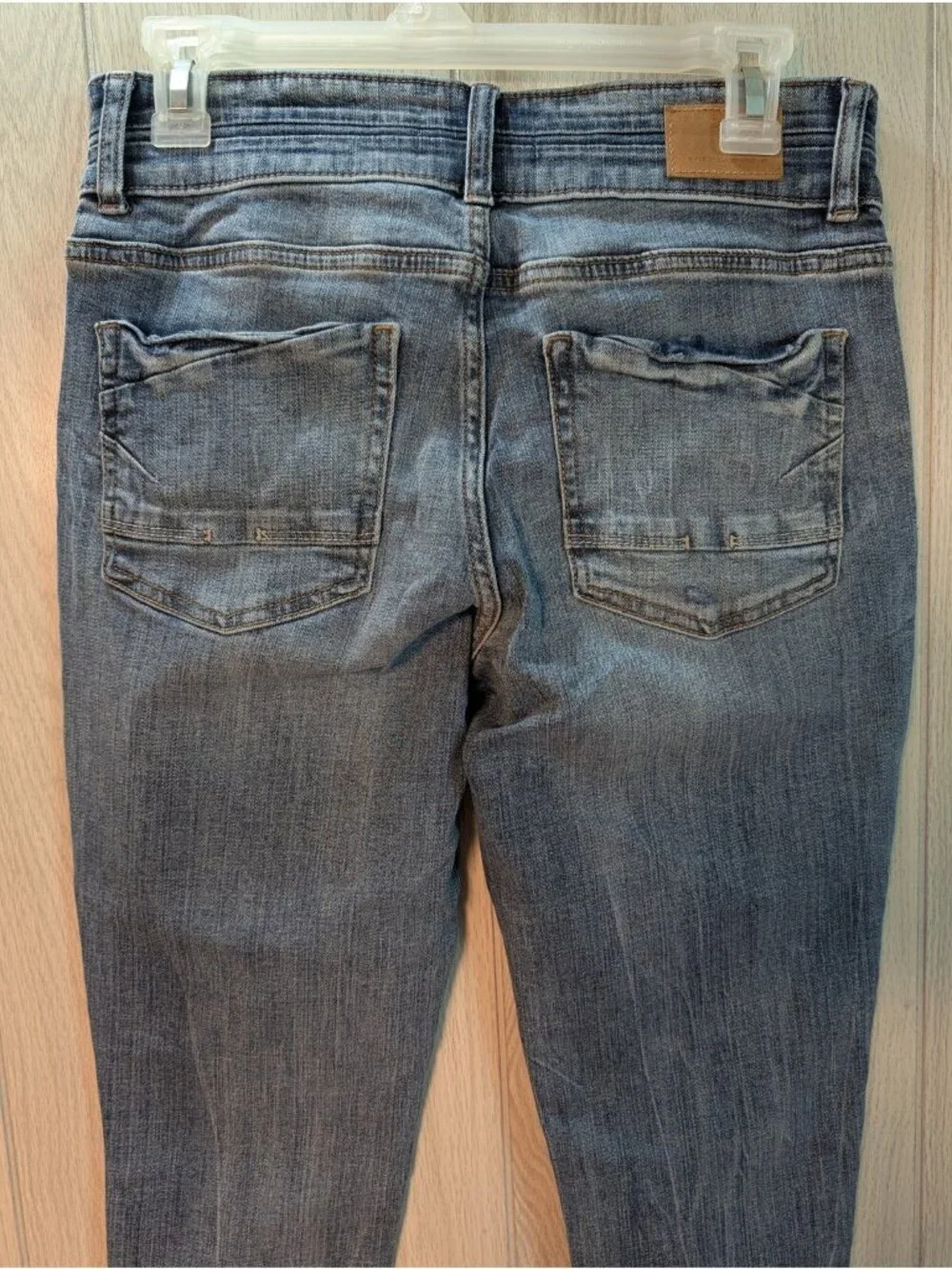 BKE Gabby Raw Hem Jeans sz 26 29x23 Curvy Fit High Rise Raw Hem Skinny